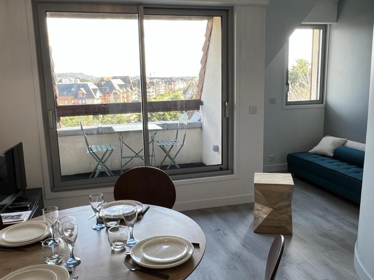 Cabourg : Duplex Renove 2 Pieces, Acces Direct Plage, Fibre, Parking, Cuisine Equipee, 4 Pers. - Fr-1-487-351 Exteriör bild